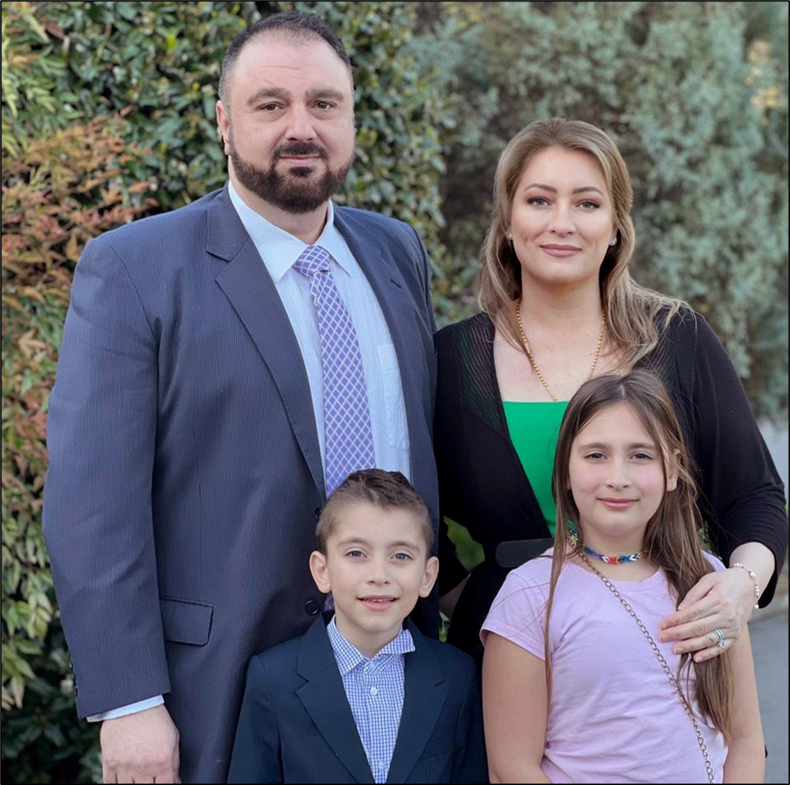 College Made Easy founder Sam Mikhail, CCFS and his family.